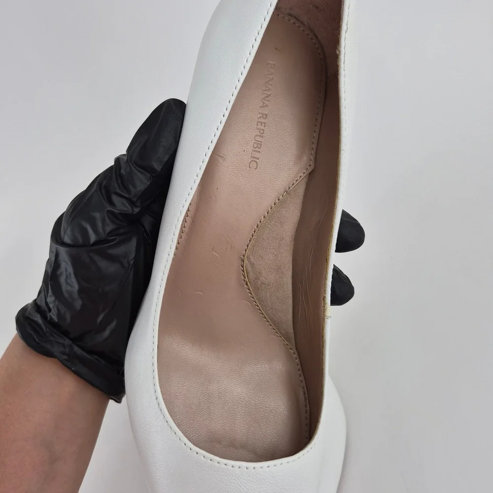 Banana Republic 12-Hour Pump White Leather Pointed Toe Stiletto Heels 8M